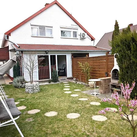 In 54058 * Balatonfenyves