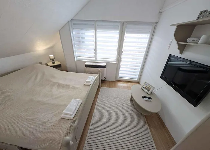 בית נופש In 54058